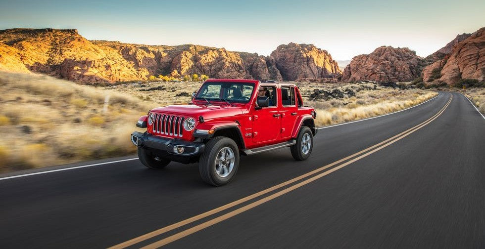 Jeep Soft Top vs Hard Top: Which One Is Right for Your Wrangler?